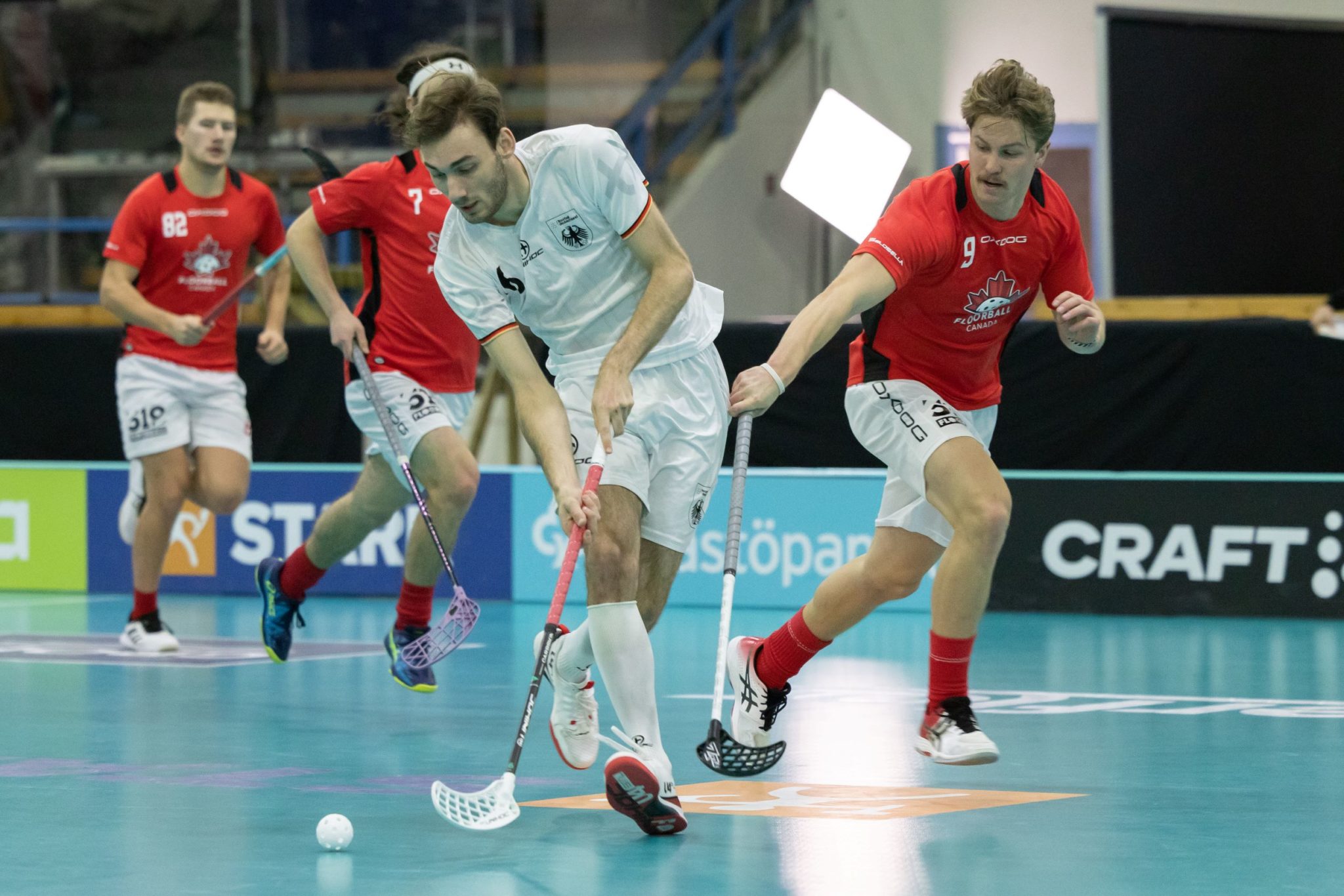 4 DJKSpieler fahren zur WM in die Schweiz DJK Holzbüttgen Floorball