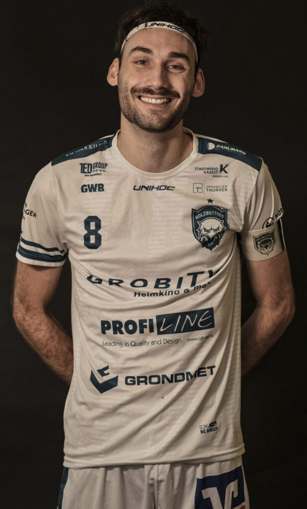 #8 Kapitän Nils Hofferbert (Foto: DJK)