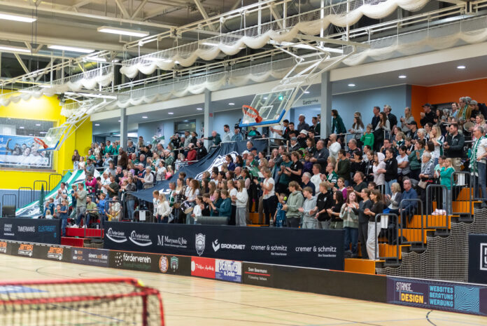 Gegen die Dragons aus Bonn wird wieder eine volle Hütte erwartet (Foto: Andreas Klüppelberg)