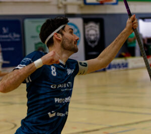 Kapitän Hofferbert bejubelt seinen Treffer zum 1:0 gegen Chemnitz (Foto: R. Thönnißen)