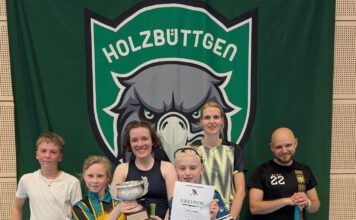 Team Schweiz gewinnt die DJK interne Mixed-Cup Floorball WM