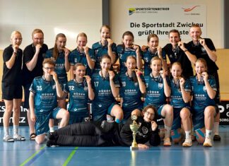 Golden Goal zur Krönung einer Goldenen Generation – U17-Juniorinnen der DJK Holzbüttgen sind Deutsche Meisterinnen Mannschaftsfoto Deutsche Meisterinnen 2026