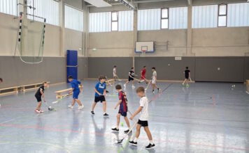 Toni Turek Realschule Düsseldorf goes Floorball