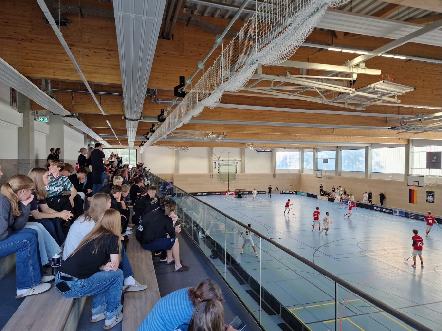 Die Sporthalle der Emmy-Noether-Gesamtschule war über die drei Tage gut besucht (Foto: Simone Kaltwasser)